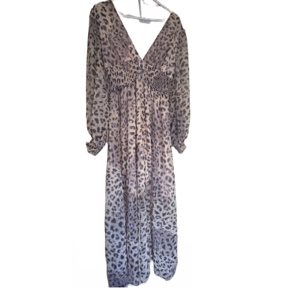 🐆 Cheetah Print Cold Shoulder V-Neck Midi Dress By FATE Size Large - Picture 2 of 4